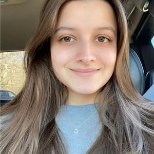 Meet your Posher, Amanda